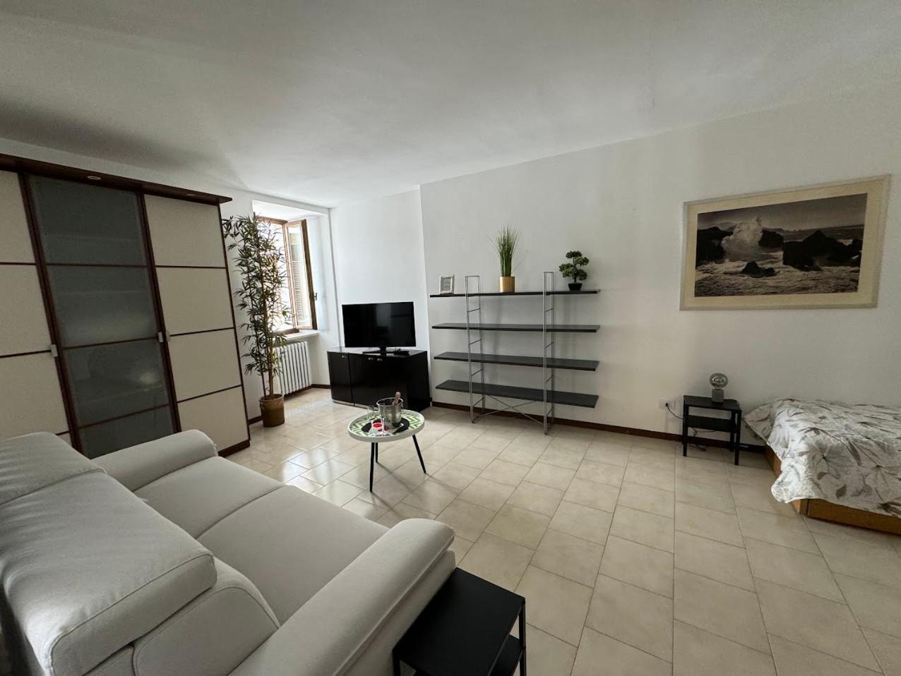La Torretta Apartment Peschiera del Garda Exterior foto
